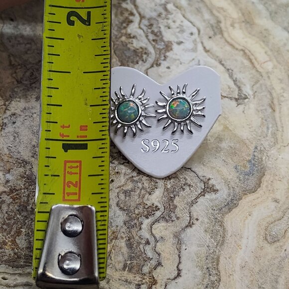 Sterling Silver Sparkly Opal Sun Starburst Stud Earrings Celestial Boho 1/2" - Picture 3 of 3